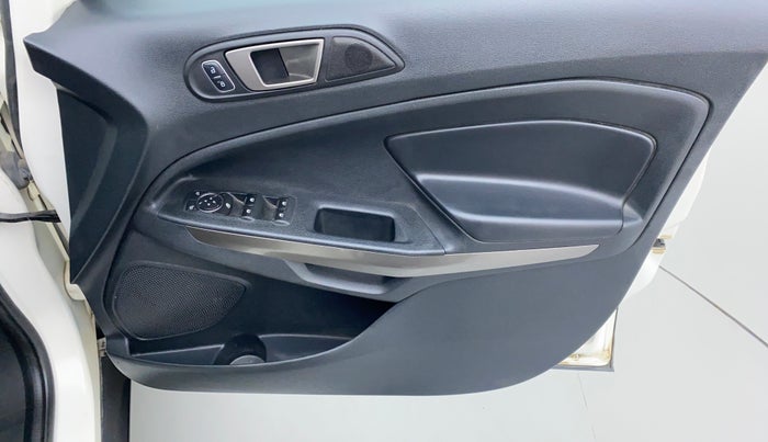 2018 Ford Ecosport 1.5 TREND TDCI, Diesel, Manual, 47,089 km, Driver Side Door Panels Control