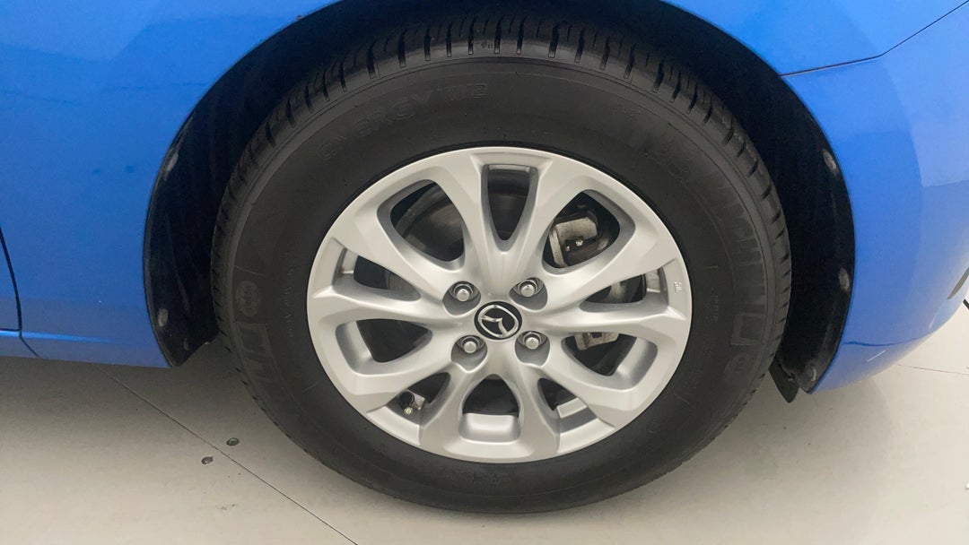2017 Mazda 2 Maxx, Automatic, 67444 km, Right Front Wheel