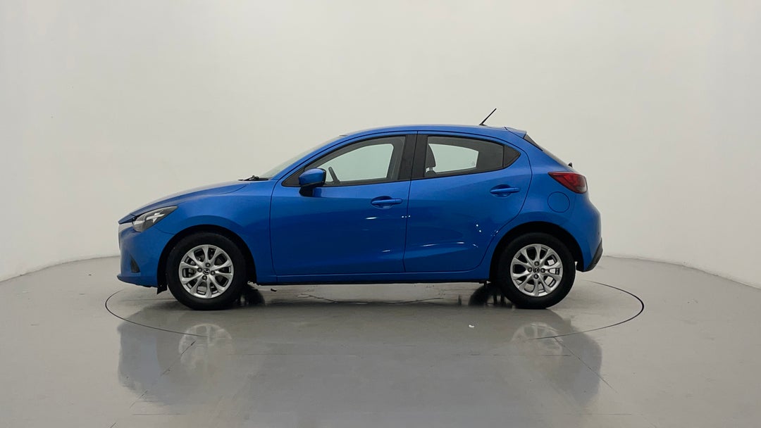 2017 Mazda 2 Maxx, Automatic, 67444 km, Left Side View