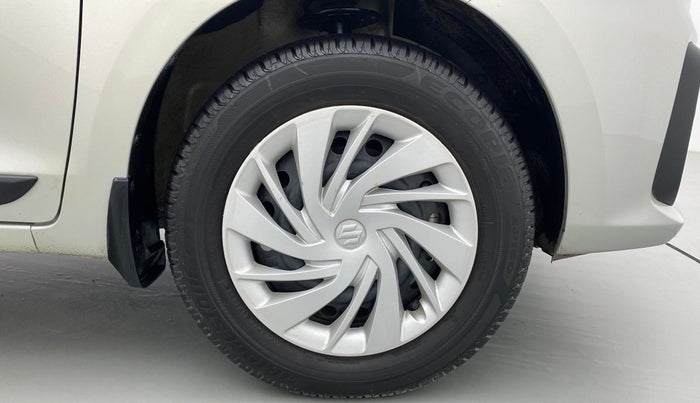 2022 Maruti Ertiga VXI CNG, CNG, Manual, 6,468 km, Right Front Wheel