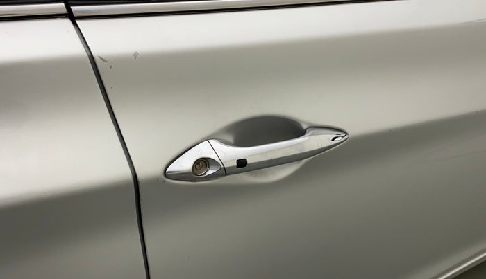 2016 Hyundai New Elantra 2.0 SX AT PETROL, Petrol, Automatic, 88,411 km, Driver-side door - Minor scratches