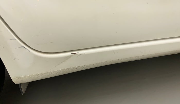 2017 Honda Amaze 1.2L I-VTEC S, Petrol, Manual, 45,853 km, Right running board - Slightly dented