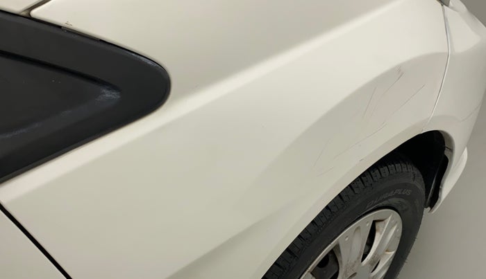 2017 Honda Amaze 1.2L I-VTEC S, Petrol, Manual, 45,853 km, Right fender - Minor scratches