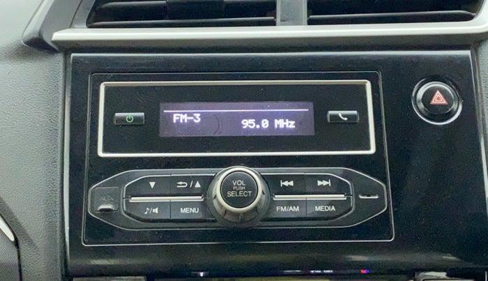 2017 Honda Amaze 1.2L I-VTEC S, Petrol, Manual, 45,853 km, Infotainment system - Reverse camera not working
