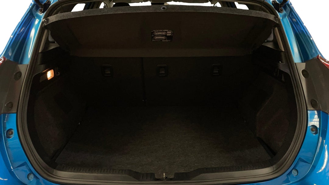 2017 Toyota Corolla Zr, Automatic, 100026 km, Boot Inside View