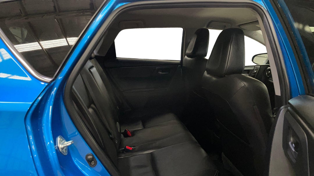 2017 Toyota Corolla Zr, Automatic, 100026 km, Right Side Rear Door Cabin View