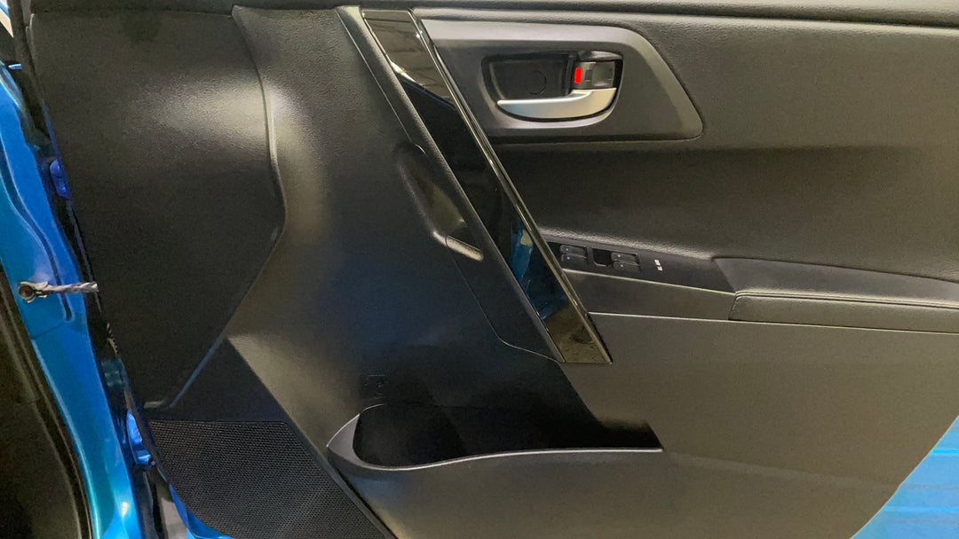 2017 Toyota Corolla Zr, Automatic, 100026 km, Speaker View