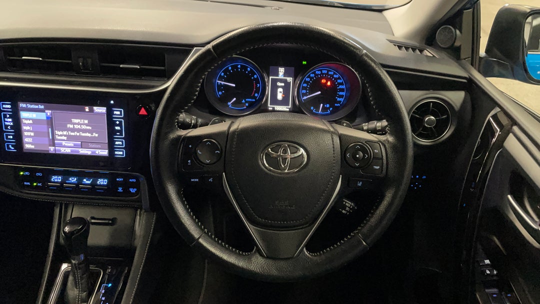 2017 Toyota Corolla Zr, Automatic, 100026 km, Steering Wheel Close-up