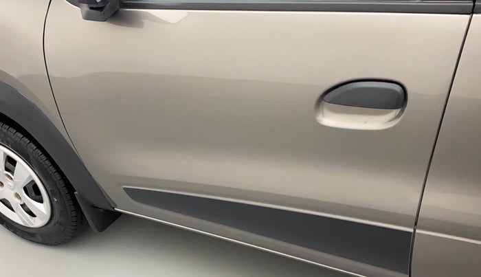 2016 Renault Kwid RXT 0.8, Petrol, Manual, 36,527 km, Front passenger door - Minor scratches
