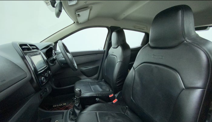 2016 Renault Kwid RXT 0.8, Petrol, Manual, 36,527 km, Right Side Front Door Cabin