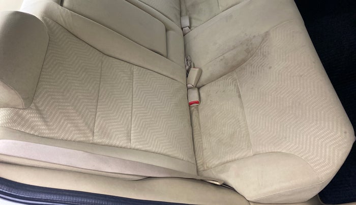 2012 Honda City V MT PETROL, Petrol, Manual, 60,020 km, Second-row right seat - Cover slightly stained