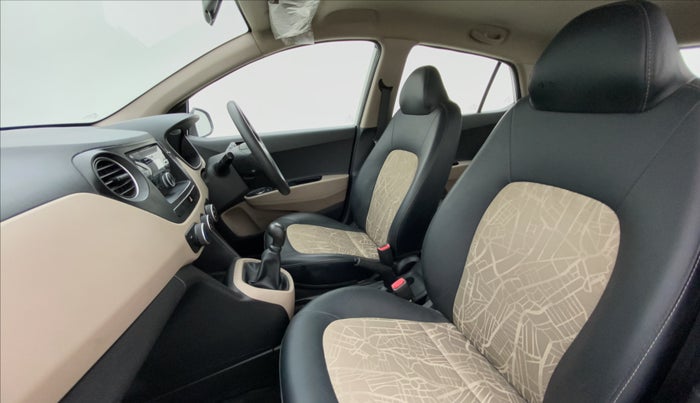 2017 Hyundai Grand i10 MAGNA 1.2 KAPPA VTVT, Petrol, Manual, 17,003 km, Right Side Front Door Cabin