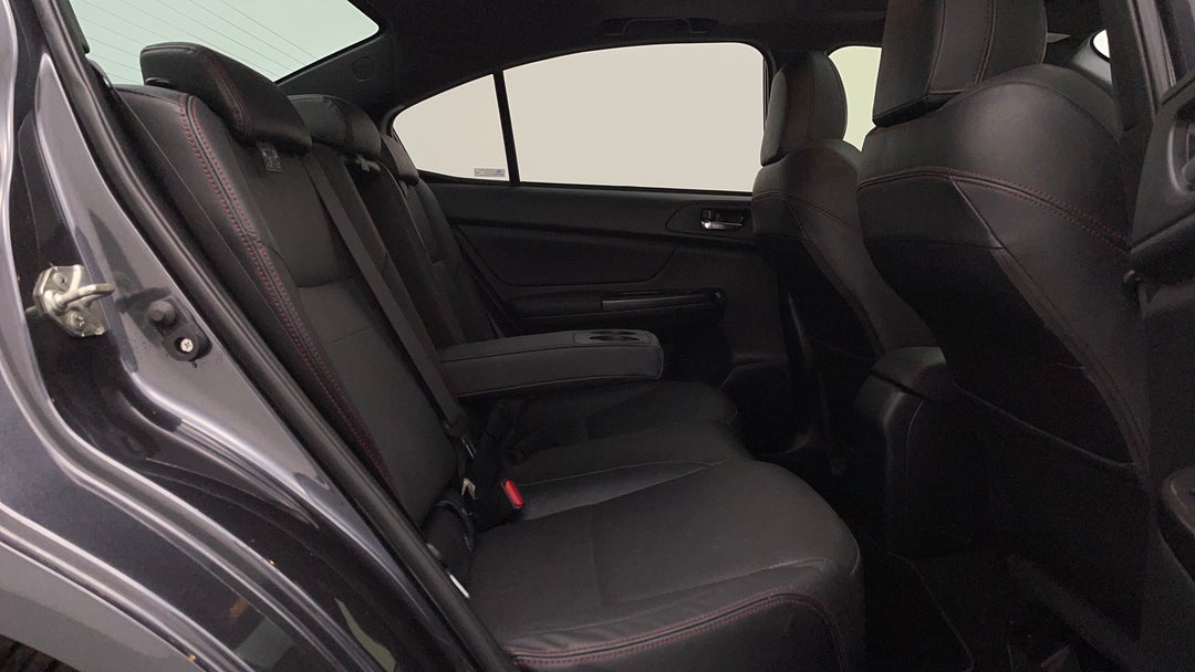2018 Subaru WRX Premium (awd), Automatic, 94078 km, Right Side Rear Door Cabin View