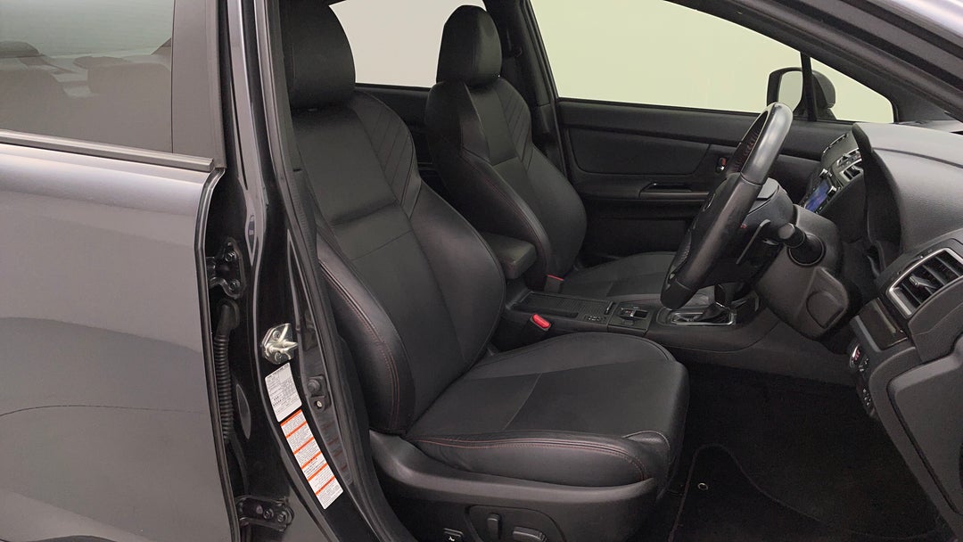 2018 Subaru WRX Premium (awd), Automatic, 94078 km, Right Side Front Door Cabin View