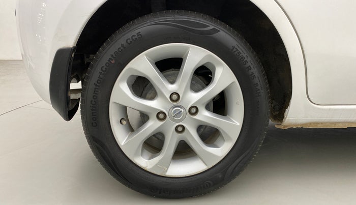 2016 Nissan Micra XV CVT, Petrol, Automatic, 33,902 km, Right Rear Wheel