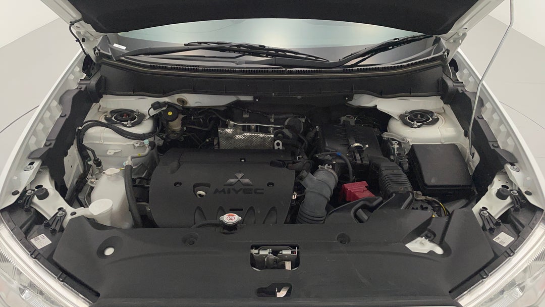 Open Bonnet (Engine)