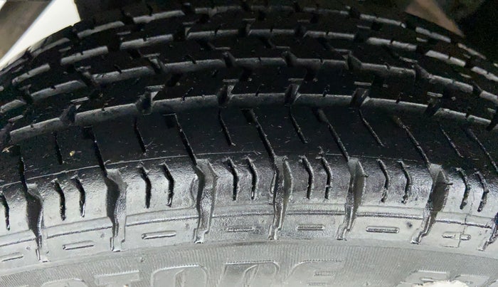 2009 Maruti Zen Estilo VXI, Petrol, Manual, 39,431 km, Right Rear Tyre Tread