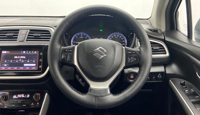 2017 Maruti S Cross ALPHA 1.6, Diesel, Manual, 43,502 km, Steering Wheel