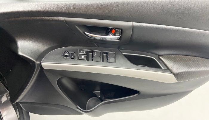 2017 Maruti S Cross ALPHA 1.6, Diesel, Manual, 43,502 km, Driver Side Door Panels Control