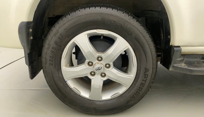 2022 Mahindra Scorpio S11 2WD, Diesel, Manual, 5,705 km, Right Rear Wheel