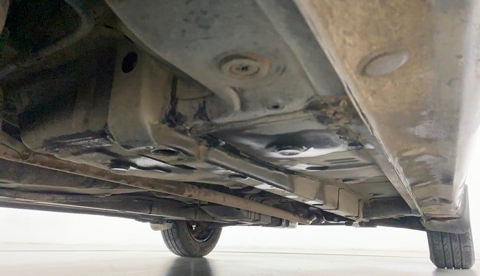 2016 Hyundai Eon SPORTZ, Petrol, Manual, 21,953 km, Right Side Underbody