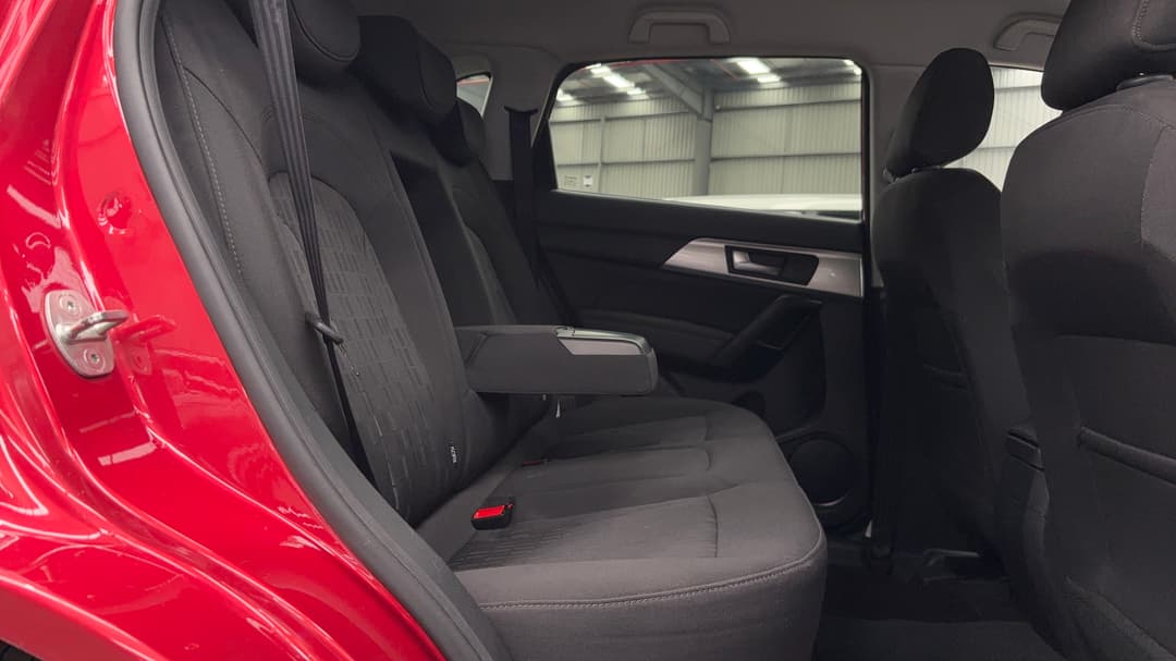 2020 Haval H2 Premium 2WD, Automatic, 62093 km, Right Side Rear Door Cabin View