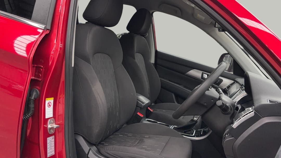 2020 Haval H2 Premium 2WD, Automatic, 62093 km, Right Side Front Door Cabin View