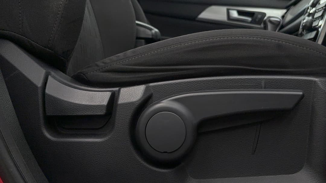 2020 Haval H2 Premium 2WD, Automatic, 62093 km, Drivers Side Adjustment Panel