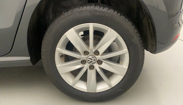 2016 Volkswagen Polo HIGHLINE1.2L, Petrol, Manual, 68,801 km, Left Rear Wheel