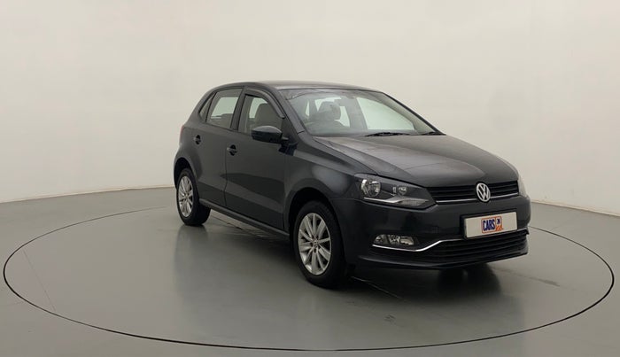 2016 Volkswagen Polo HIGHLINE1.2L, Petrol, Manual, 68,801 km, Right Front Diagonal