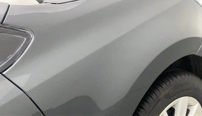 2016 Volkswagen Polo HIGHLINE1.2L, Petrol, Manual, 68,801 km, Right fender - Slightly dented