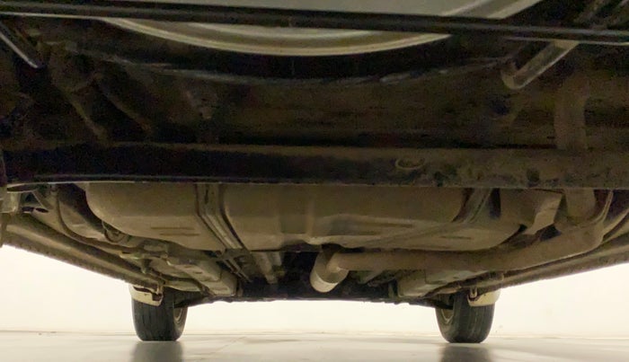 2015 Maruti Ertiga ZXI, Petrol, Manual, 61,987 km, Rear Underbody