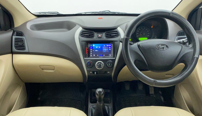 2017 Hyundai Eon ERA PLUS, CNG, Manual, 91,574 km, Dashboard View