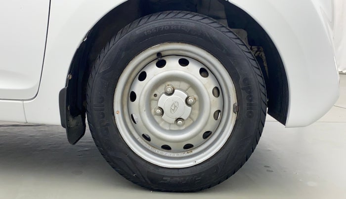 2017 Hyundai Eon ERA PLUS, CNG, Manual, 91,574 km, Right Front Tyre