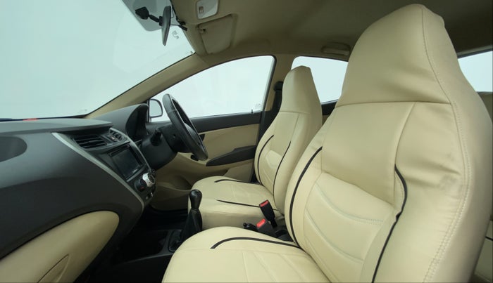 2017 Hyundai Eon ERA PLUS, CNG, Manual, 91,574 km, Right Side Front Door Cabin View