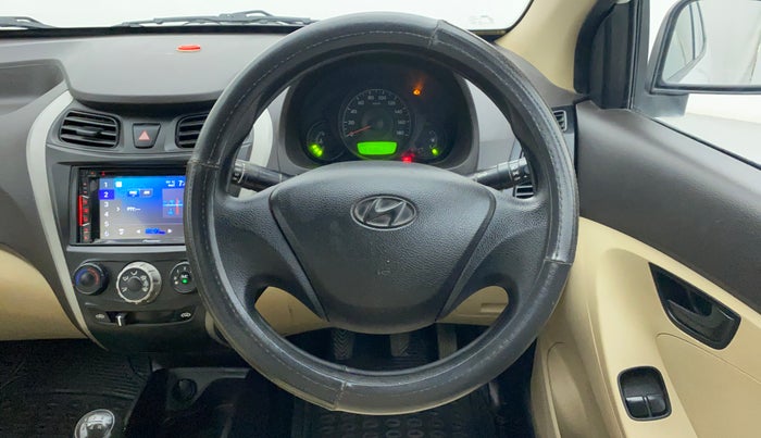 2017 Hyundai Eon ERA PLUS, CNG, Manual, 91,574 km, Steering Wheel Close-up