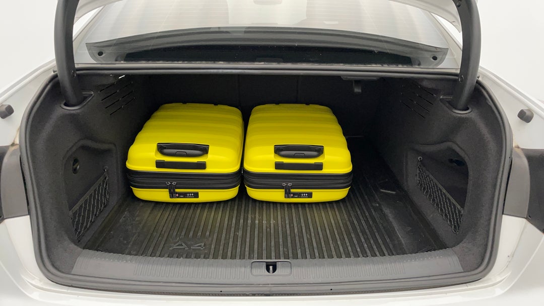 2018 Audi A4 45 Tfsi Quattro S Tronic Sport, Automatic, 123299 km, Boot Inside View with Luggage