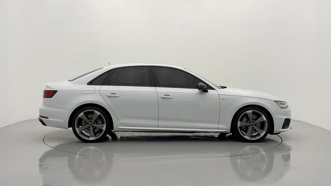 2018 Audi A4 45 Tfsi Quattro S Tronic Sport, Automatic, 123299 km, Right Side View