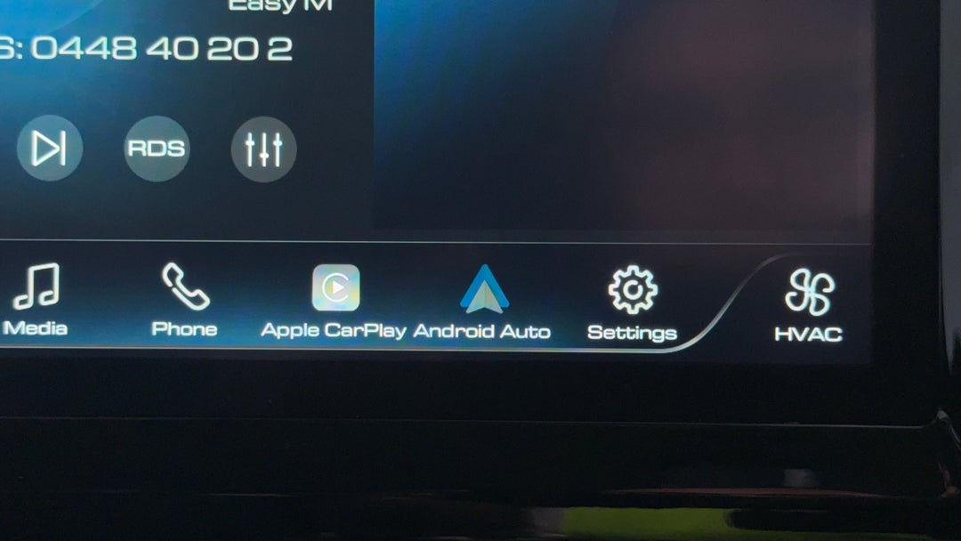 Android/Apple Car Play