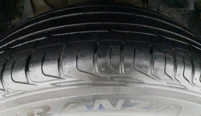 2018 Tata NEXON XZA+ 1.5, Diesel, Automatic, 36,695 km, Right Front Tyre Tread