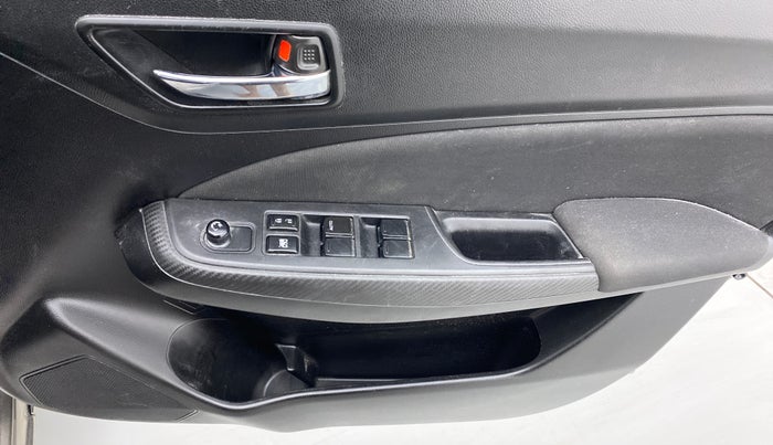 2018 Maruti Swift VXI D, Petrol, Manual, 51,126 km, Driver Side Door Panels Control