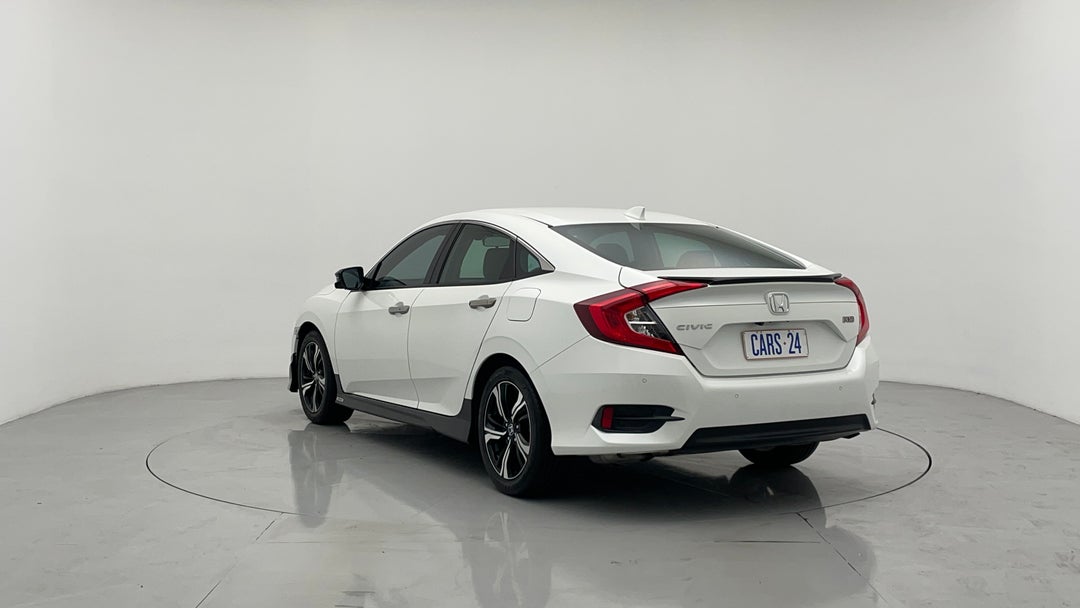 Left Back Diagonal (45- Degree) View