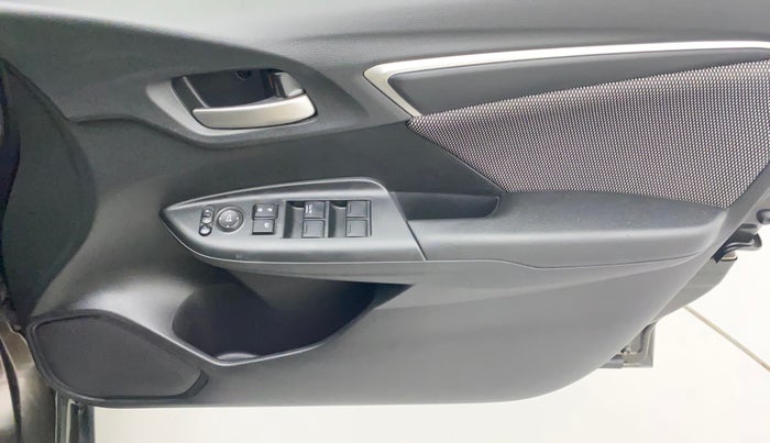 2017 Honda WR-V 1.2L I-VTEC VX MT, Petrol, Manual, 42,375 km, Driver Side Door Panels Control