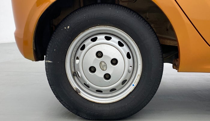 2016 Tata Tiago XM 1.2 REVOTRON, Petrol, Manual, 29,892 km, Right Rear Wheel