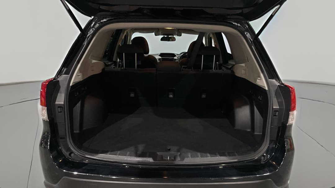 2018 Subaru Forester 2.5i (AWD), Automatic, 107860 km, Boot Inside View