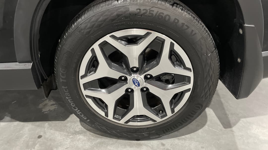 2018 Subaru Forester 2.5i (AWD), Automatic, 107860 km, Left Rear Wheel