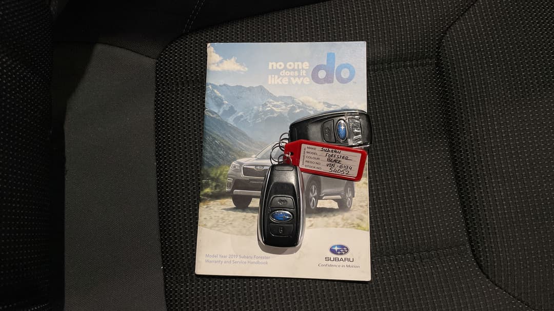 2018 Subaru Forester 2.5i (AWD), Automatic, 107860 km, Key Close-up