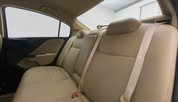 2015 Honda City 1.5L I-VTEC SV CVT, Petrol, Automatic, 81,523 km, Right Side Rear Door Cabin
