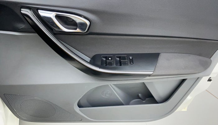 2018 Tata TIGOR Revotron XZA 1.2, Petrol, Automatic, 51,976 km, Driver Side Door Panels Control