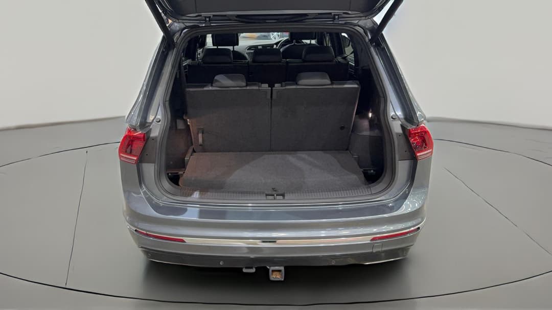 2019 Volkswagen Tiguan Allspace 162 Tsi Highline, Automatic, 122648 km, Boot Inside View